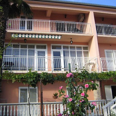 Apartments Renato Sveti Filip i Jakov Exterior foto